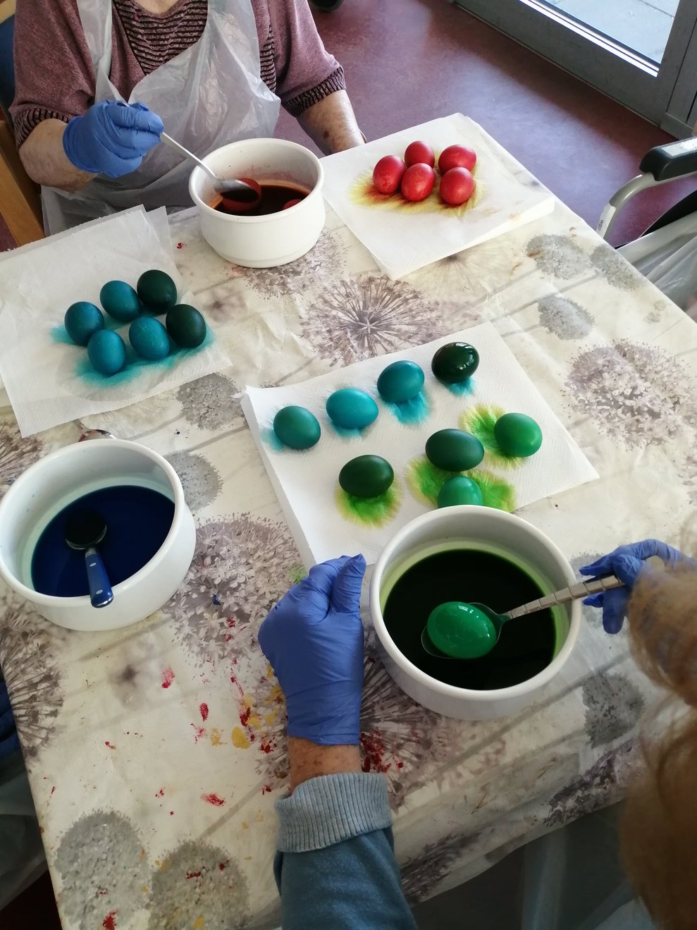 Bemalen der Ostereier