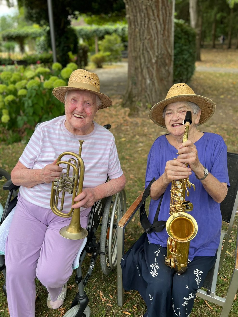 Frau Drögsler und Frau Huber